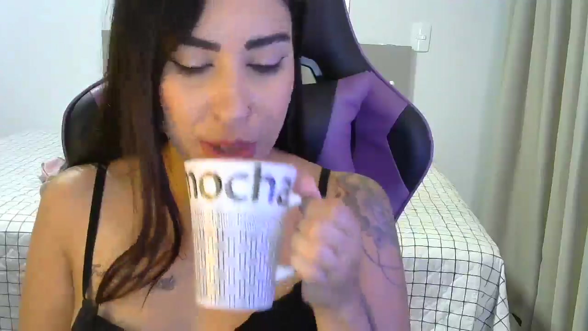 Gallery image thumbnail from Cat_Star's myfreecams stream on, 12/28/2024, 15:08 image 2 of 20