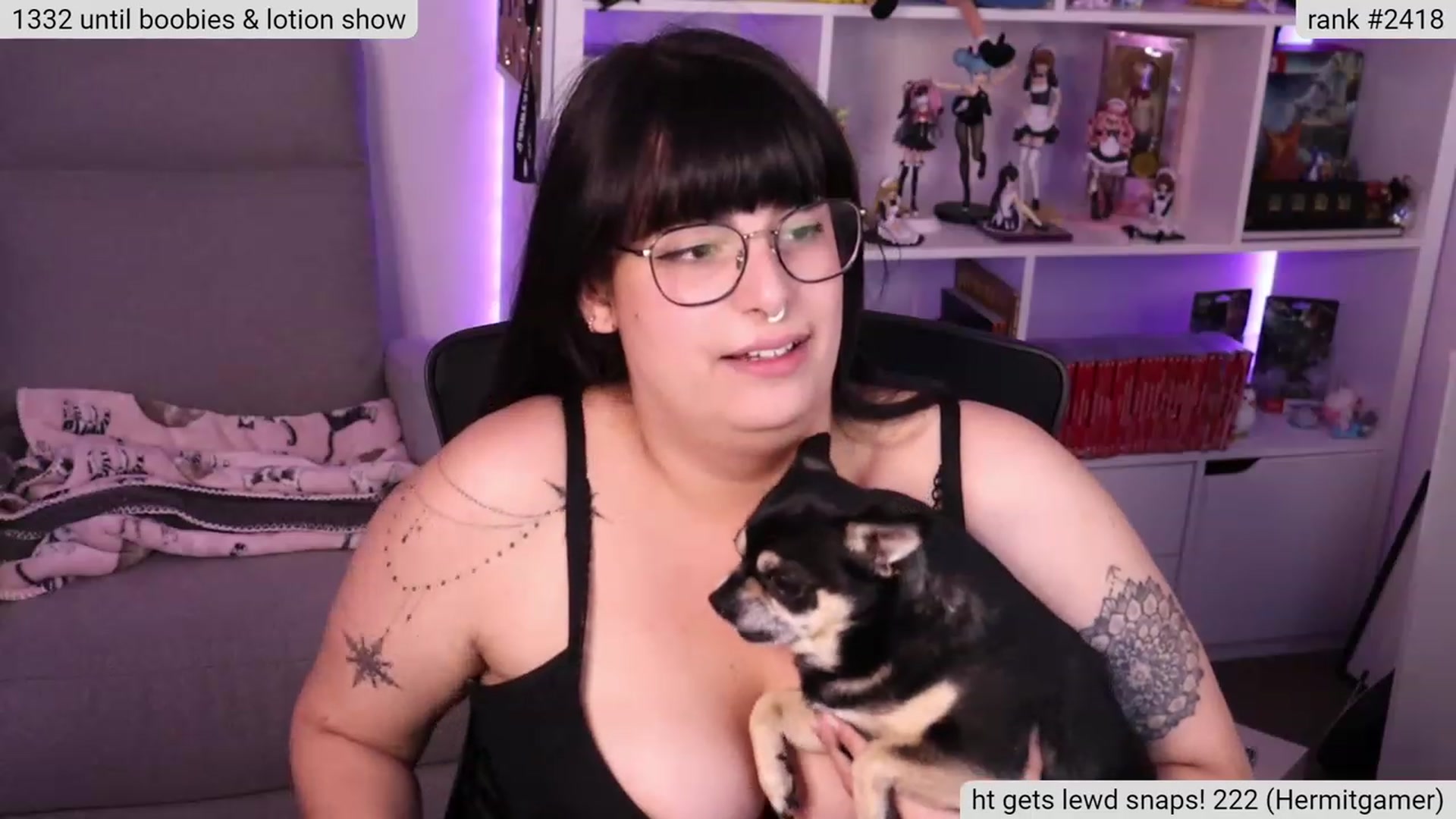 Gallery image thumbnail from Cat__'s myfreecams stream on, 11/18/2023, 09:18 image 17 of 20