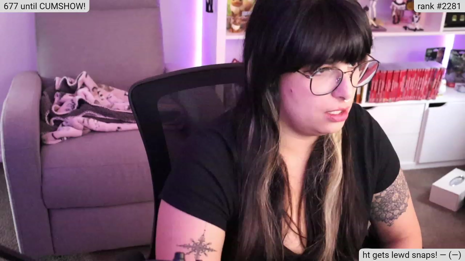 Gallery image thumbnail from Cat__'s myfreecams stream on, 11/19/2023, 09:33 image 1 of 20