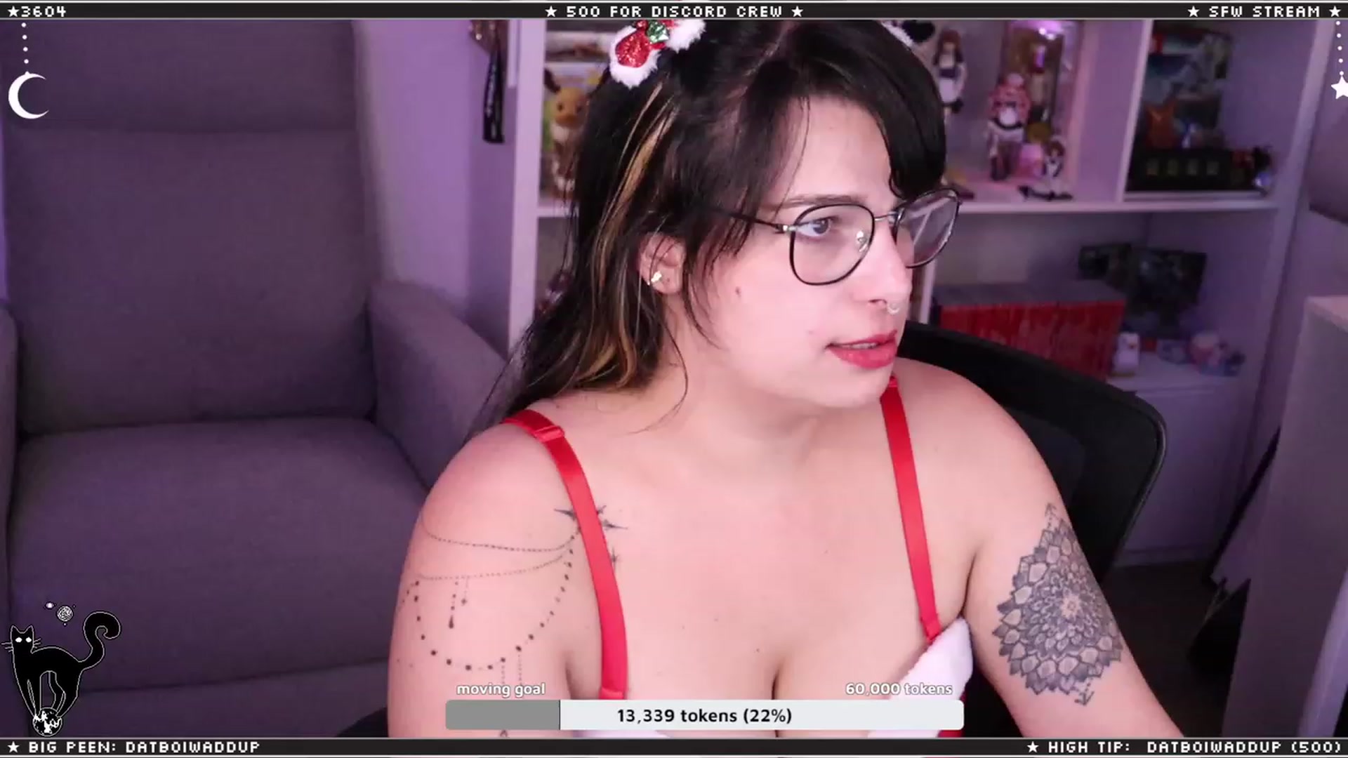 Gallery image thumbnail from Cat__'s myfreecams stream on, 12/18/2023, 09:33 image 10 of 20