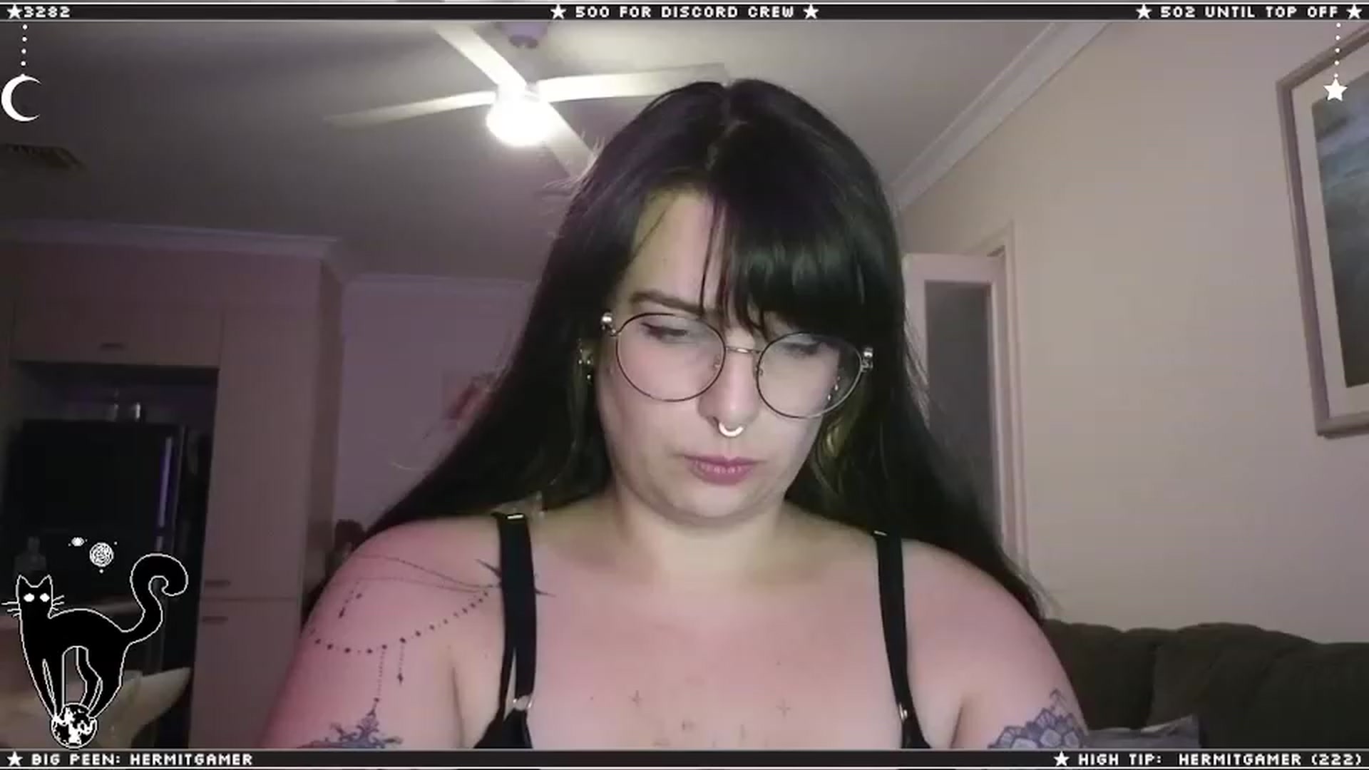 Gallery image thumbnail from Cat__'s myfreecams stream on, 02/03/2024, 12:14 image 10 of 20
