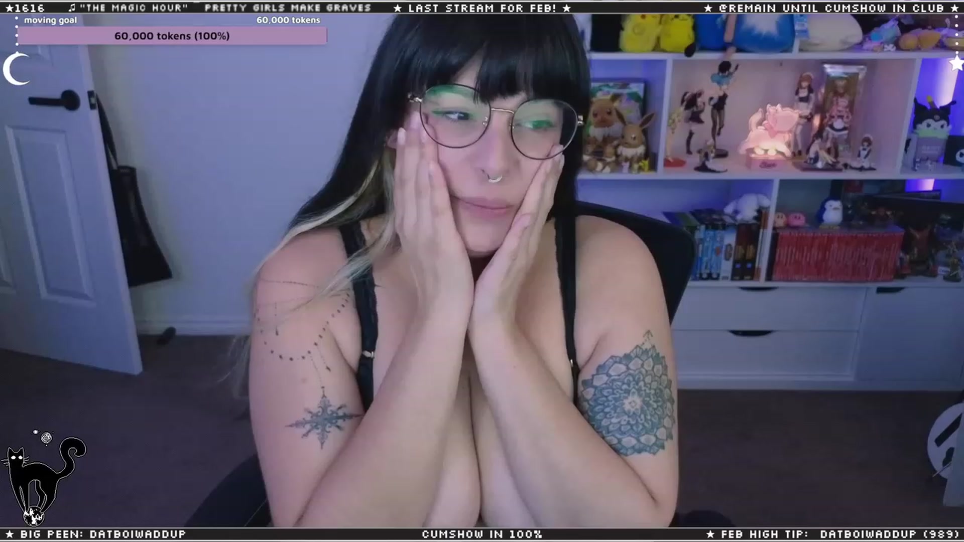 Gallery image thumbnail from Cat__'s myfreecams stream on, 02/26/2024, 12:05 image 12 of 20