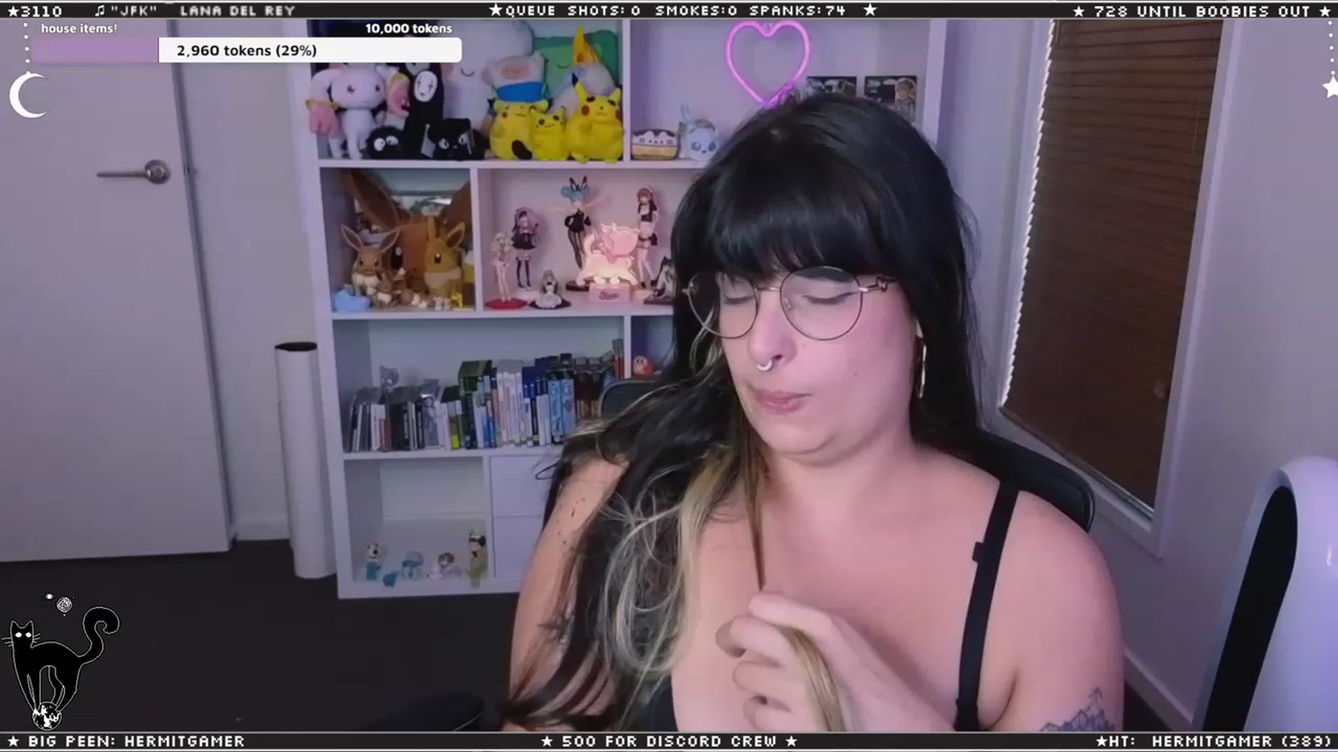 Gallery image thumbnail from Cat__'s myfreecams stream on, 03/15/2024, 09:26 image 10 of 20