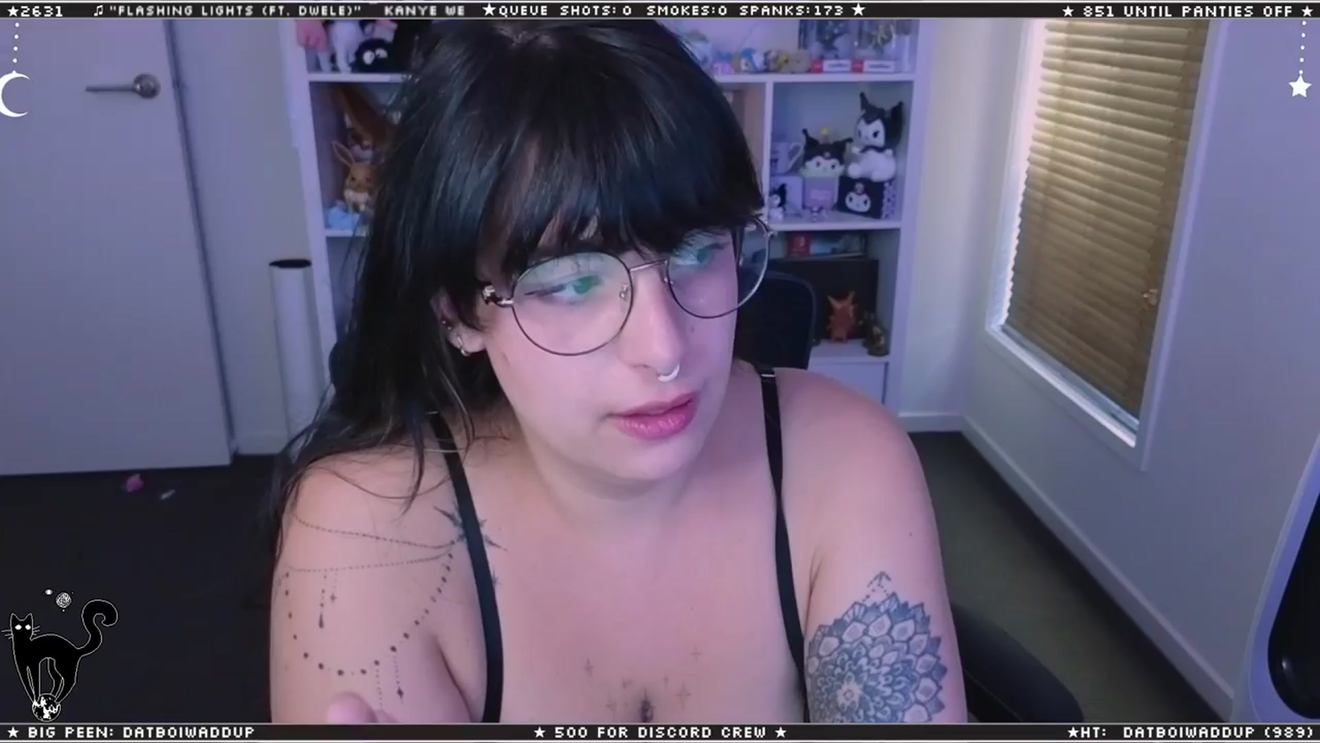 Gallery image thumbnail from Cat__'s myfreecams stream on, 03/21/2024, 09:33 image 8 of 20