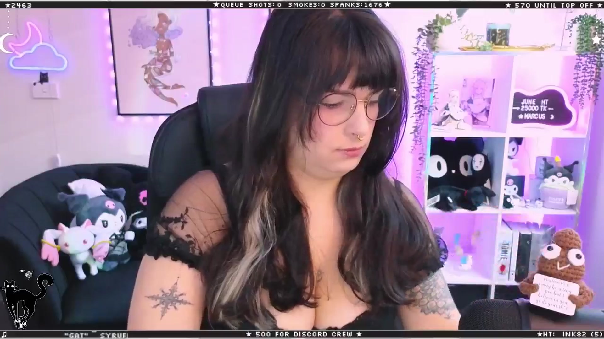 Gallery image thumbnail from Cat__'s myfreecams stream on, 07/03/2024, 05:44 image 14 of 20