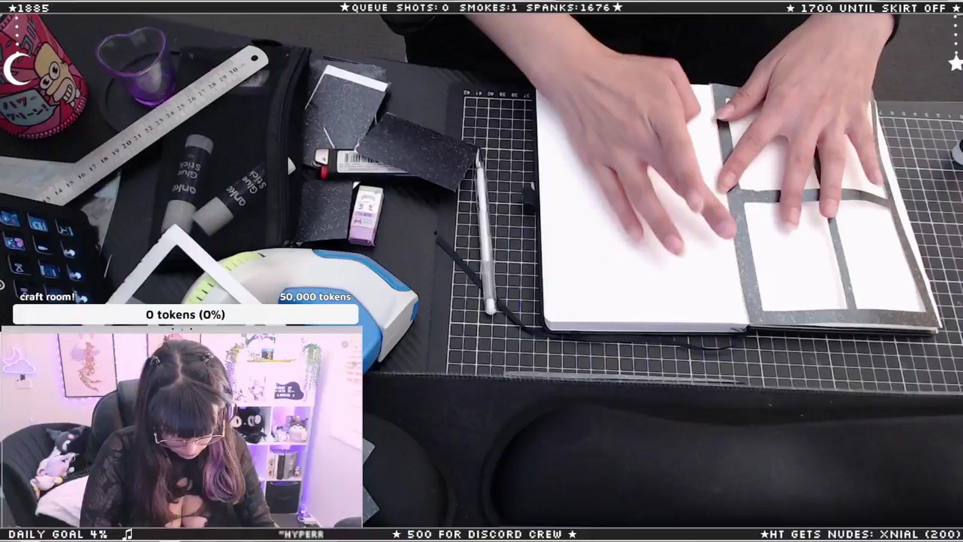 Gallery image thumbnail from Cat__'s myfreecams stream on, 09/12/2024, 05:19 image 10 of 20