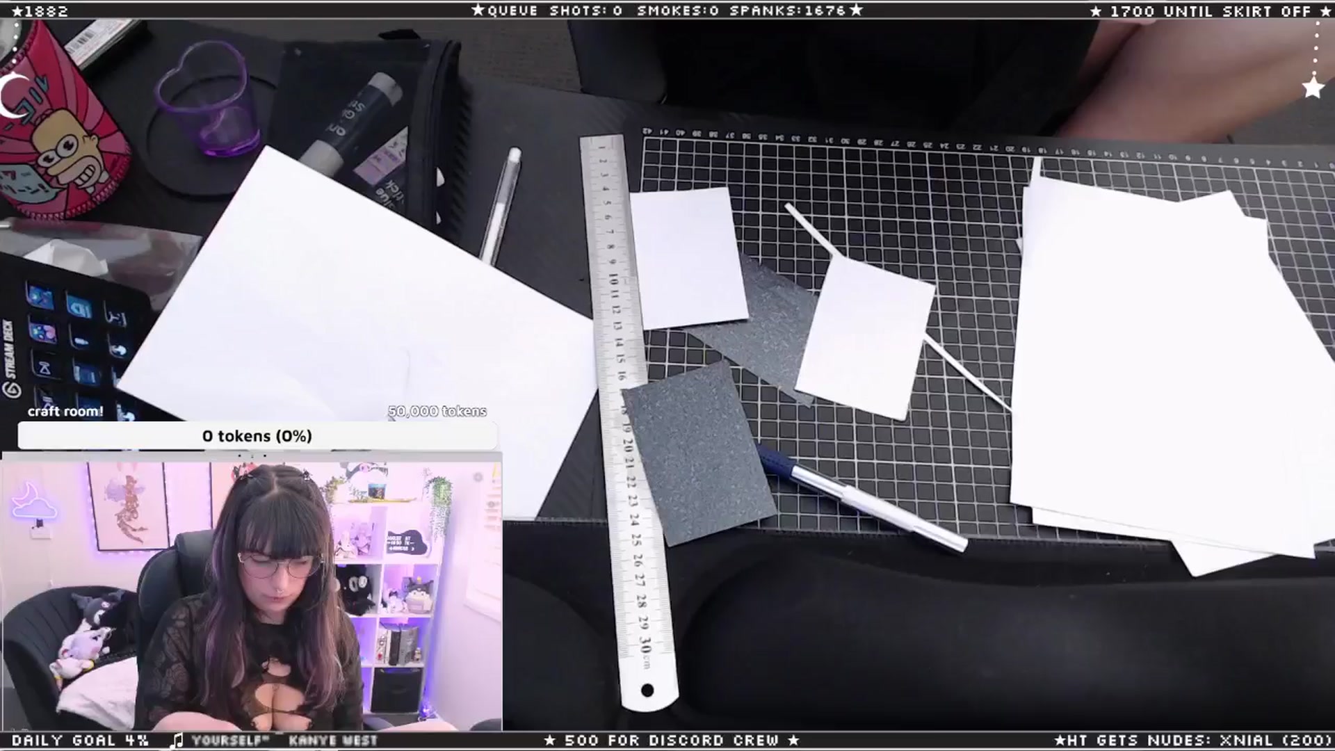 Gallery image thumbnail from Cat__'s myfreecams stream on, 09/12/2024, 05:19 image 6 of 20