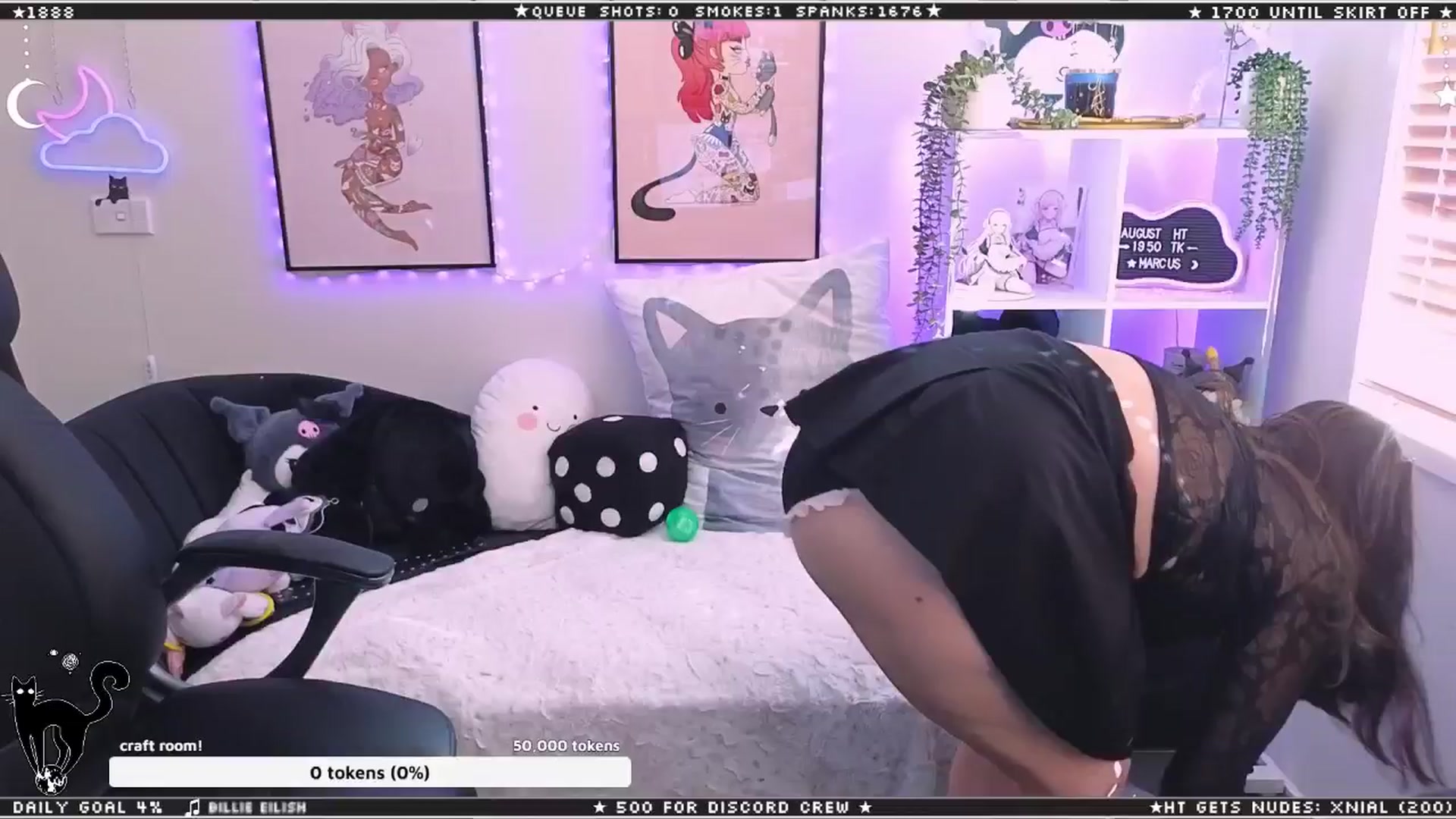 Gallery image thumbnail from Cat__'s myfreecams stream on, 09/12/2024, 05:19 image 14 of 20