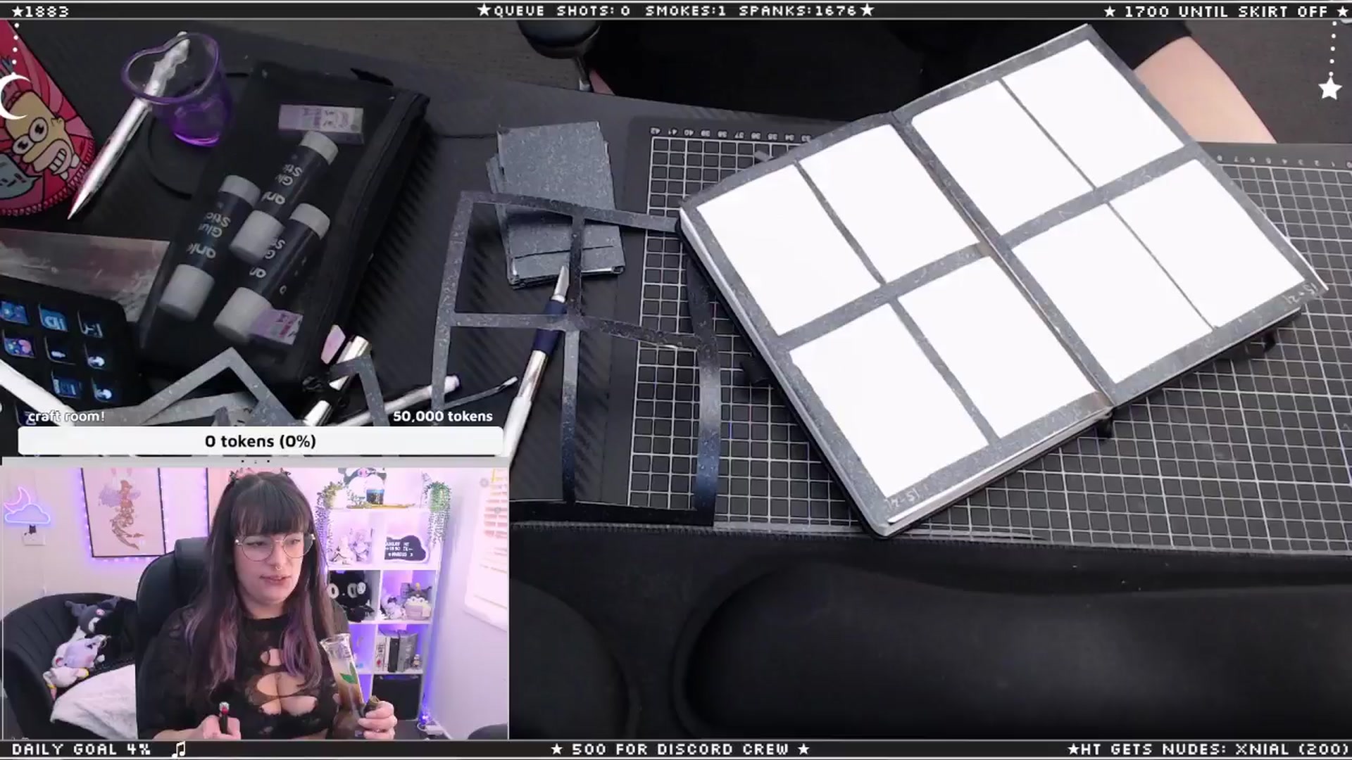 Gallery image thumbnail from Cat__'s myfreecams stream on, 09/12/2024, 05:19 image 9 of 20
