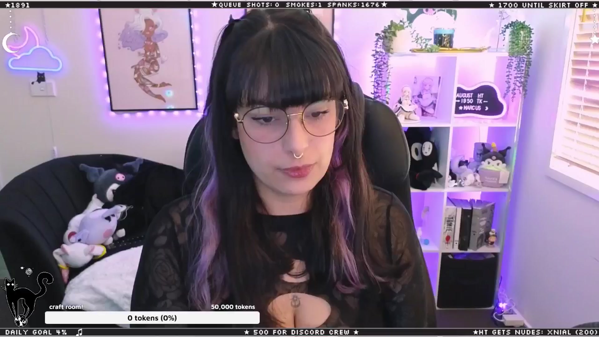 Gallery image thumbnail from Cat__'s myfreecams stream on, 09/12/2024, 05:19 image 16 of 20