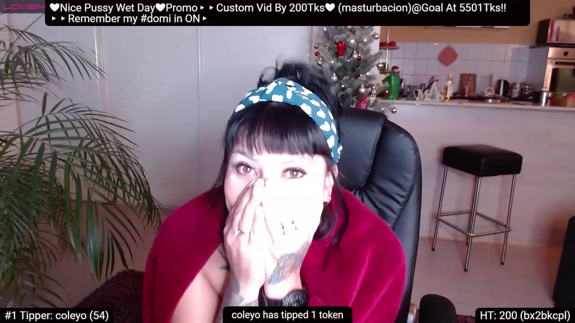 Gallery image thumbnail from Catabrown's myfreecams stream on, 12/05/2022, 13:42 image 18 of 20