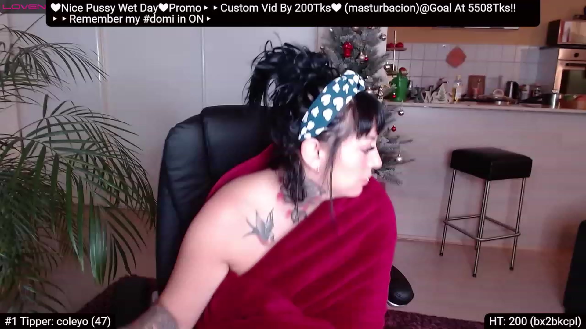 Gallery image thumbnail from Catabrown's myfreecams stream on, 12/05/2022, 13:42 image 11 of 20