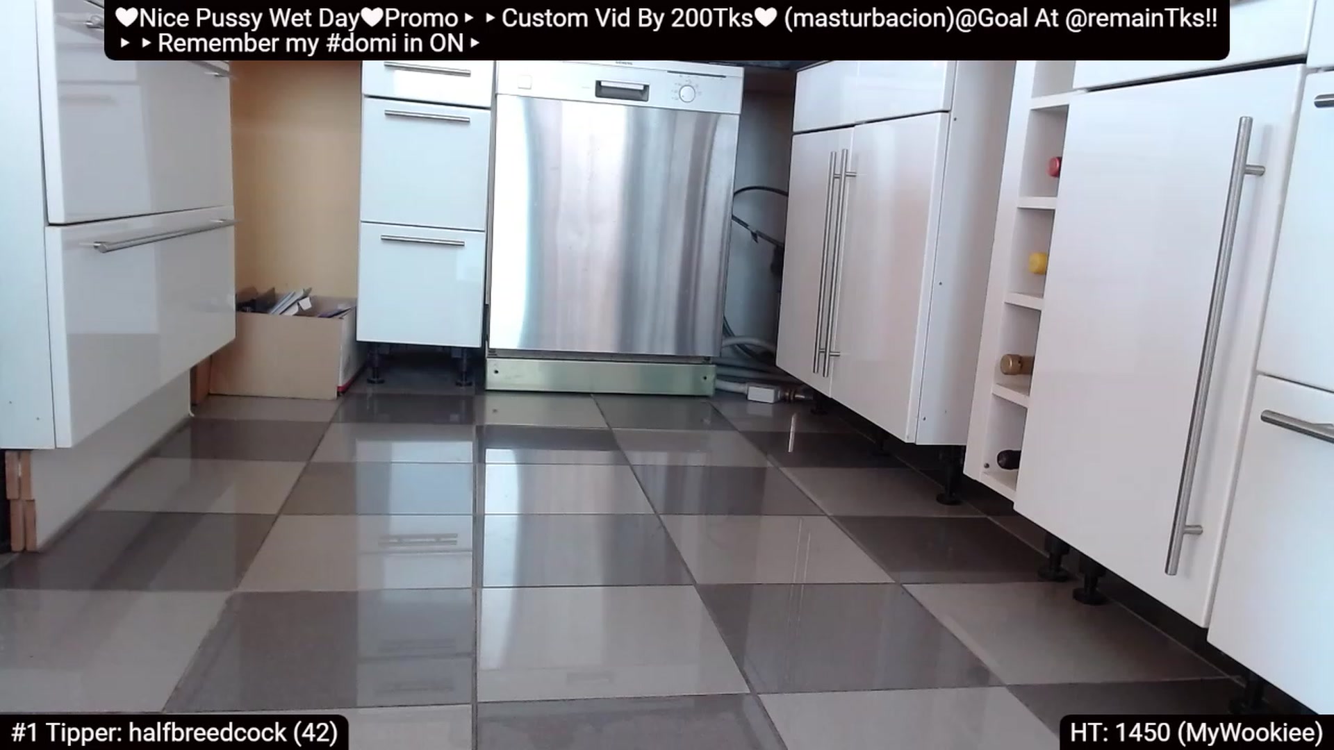 Gallery image thumbnail from Catabrown's myfreecams stream on, 03/30/2023, 10:51 image 17 of 20