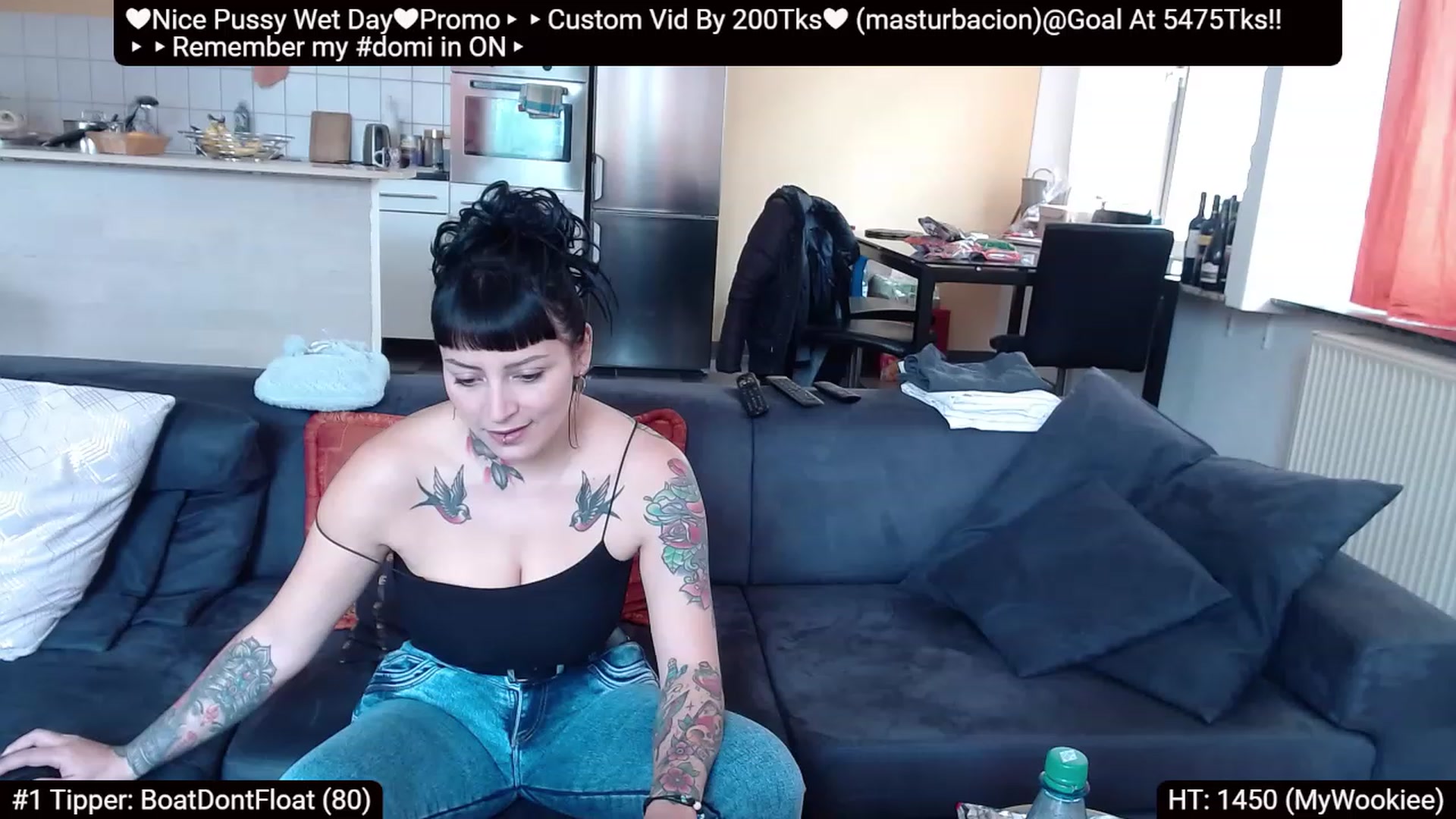 Gallery image thumbnail from Catabrown's myfreecams stream on, 04/21/2023, 09:16 image 9 of 20