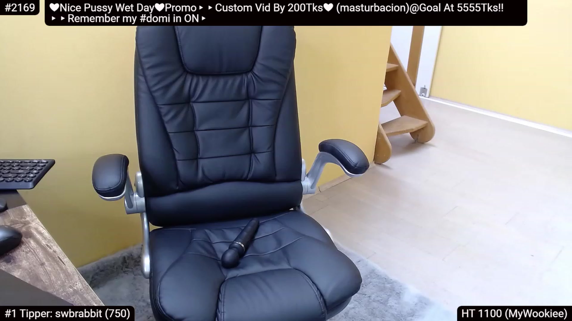 Gallery image thumbnail from Catabrown's myfreecams stream on, 06/25/2023, 16:54 image 3 of 20