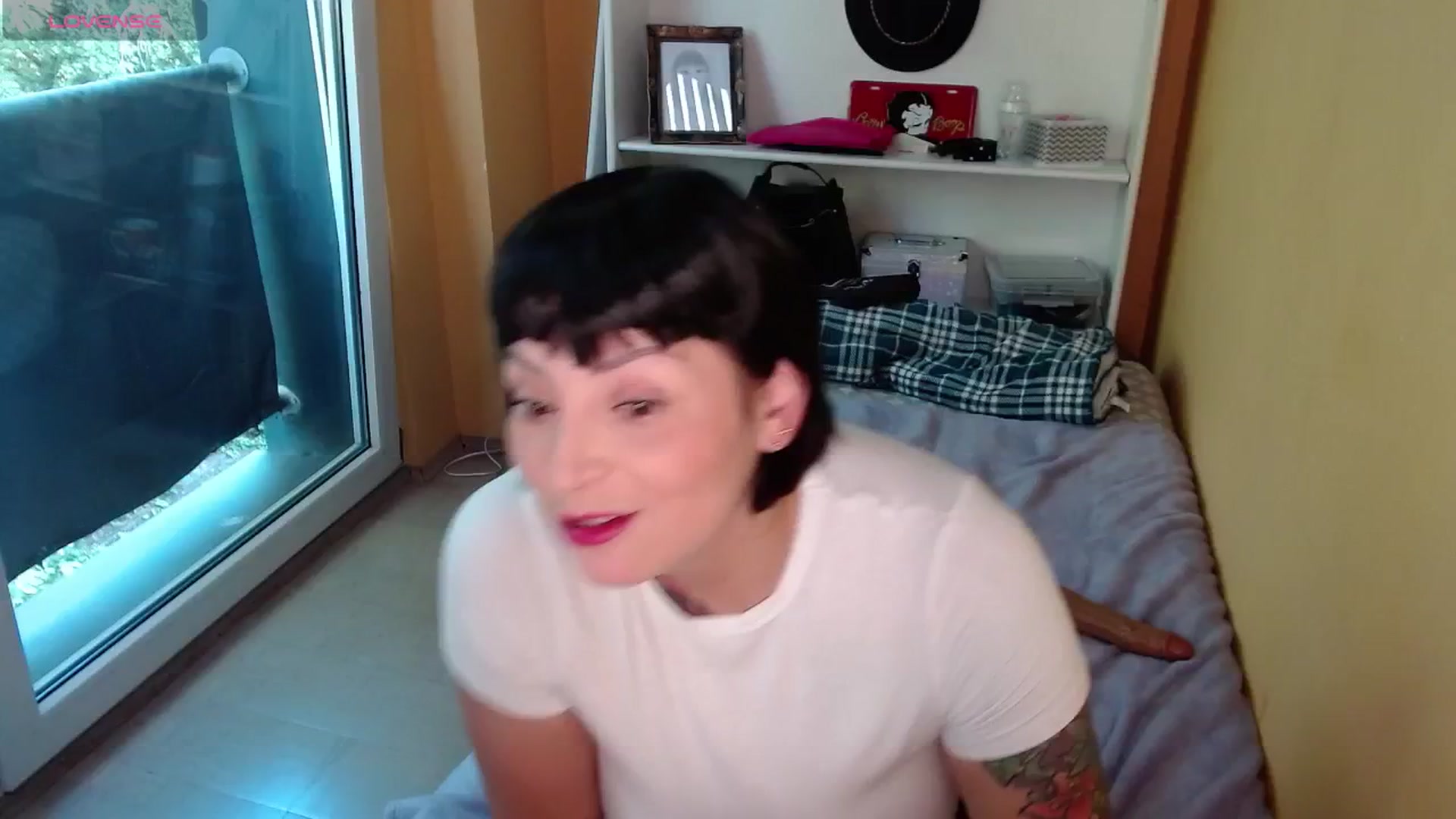 Gallery image thumbnail from Catabrown's myfreecams stream on, 07/28/2024, 16:53 image 16 of 20