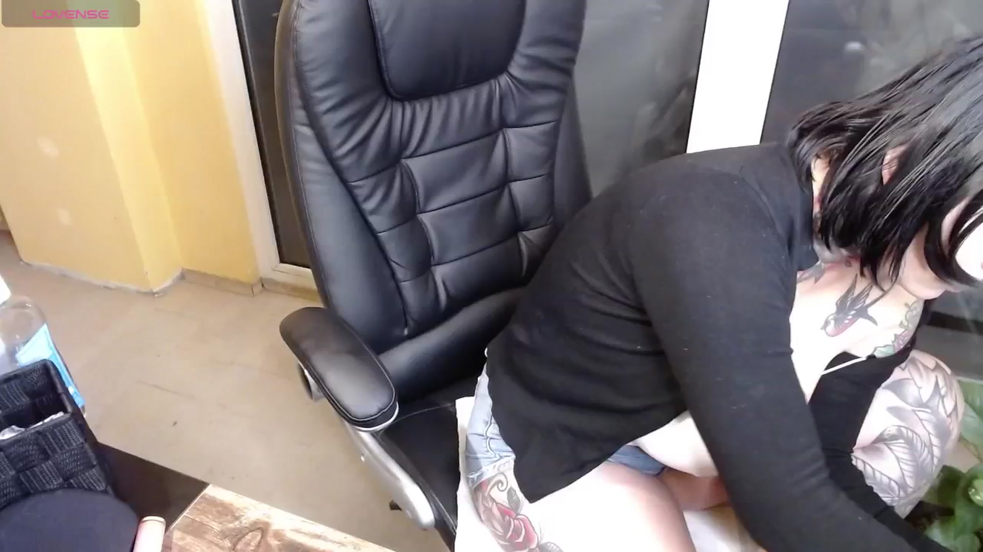 Gallery image thumbnail from Catabrown's myfreecams stream on, 11/10/2024, 16:40 image 18 of 20