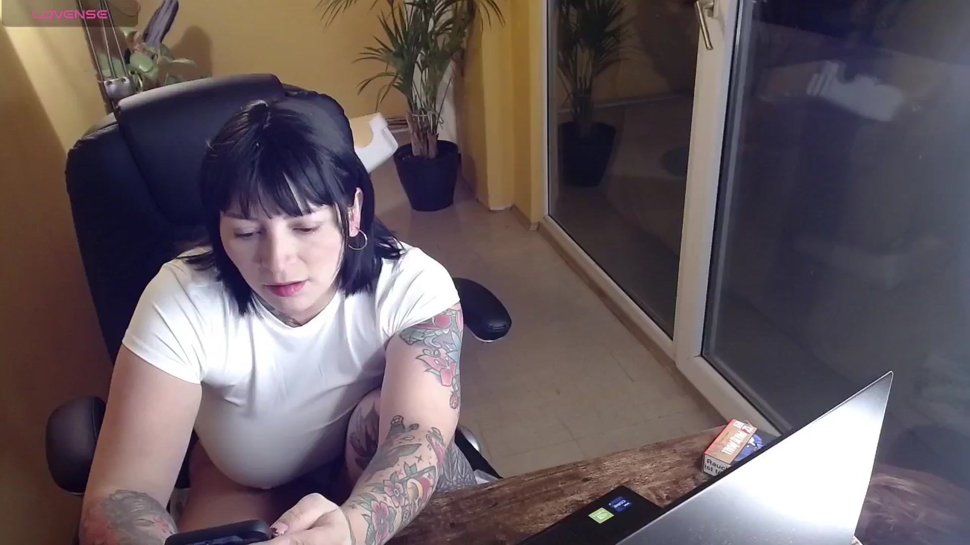 Gallery image thumbnail from Catabrown's myfreecams stream on, 12/11/2024, 16:52 image 2 of 20