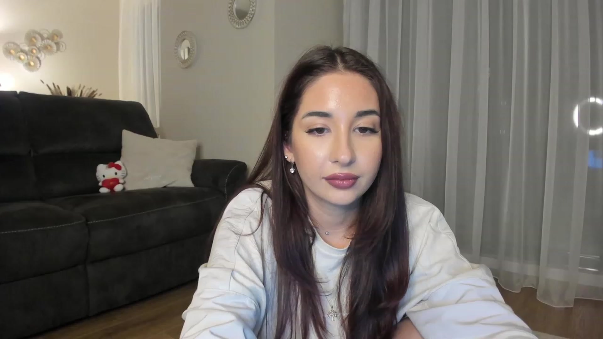 Gallery image thumbnail from Cataleya's myfreecams stream on, 11/15/2023, 24:17 image 2 of 20