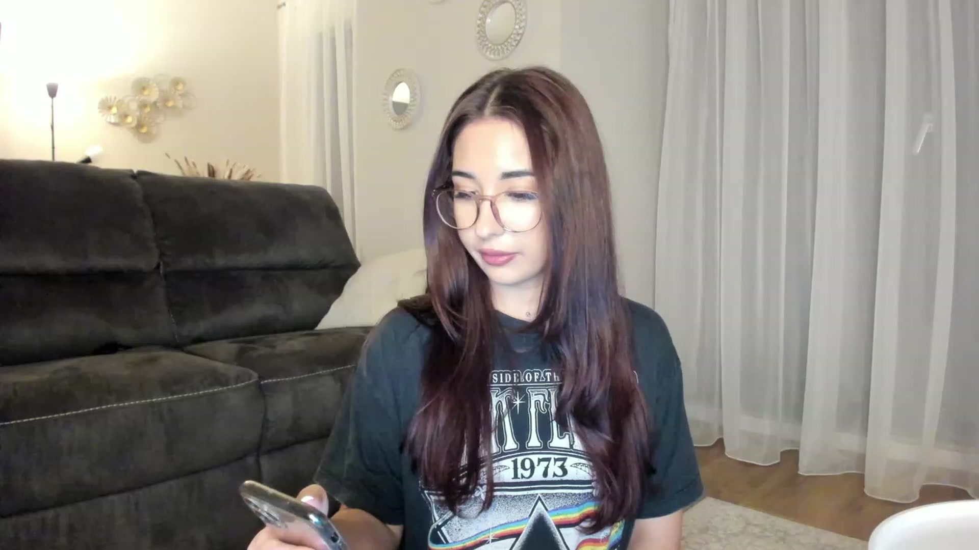 Gallery image thumbnail from Cataleya's myfreecams stream on, 11/20/2023, 24:02 image 5 of 20