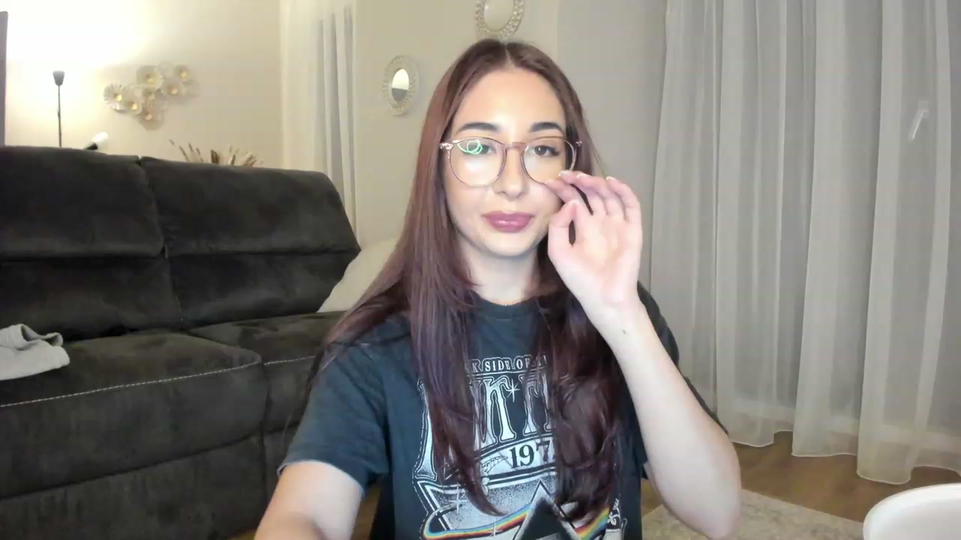 Gallery image thumbnail from Cataleya's myfreecams stream on, 11/20/2023, 24:02 image 12 of 20
