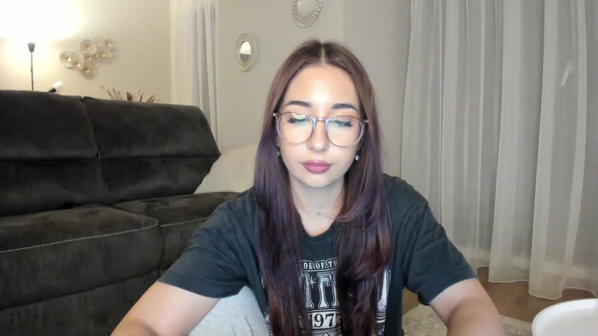 Gallery image thumbnail from Cataleya's myfreecams stream on, 11/20/2023, 24:02 image 7 of 20
