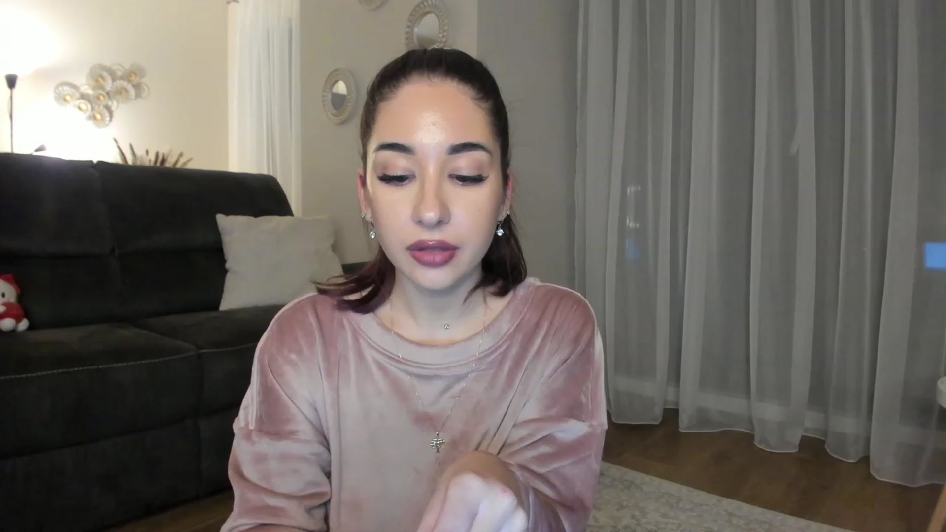 Gallery image thumbnail from Cataleya's myfreecams stream on, 11/29/2023, 24:03 image 8 of 20