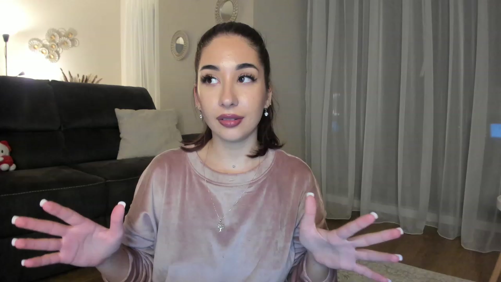 Gallery image thumbnail from Cataleya's myfreecams stream on, 11/29/2023, 24:03 image 1 of 20
