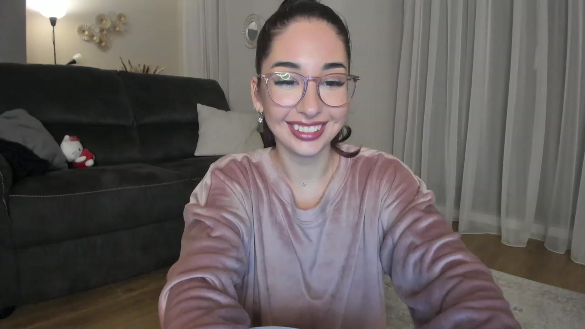 Gallery image thumbnail from Cataleya's myfreecams stream on, 11/29/2023, 23:35 image 17 of 20