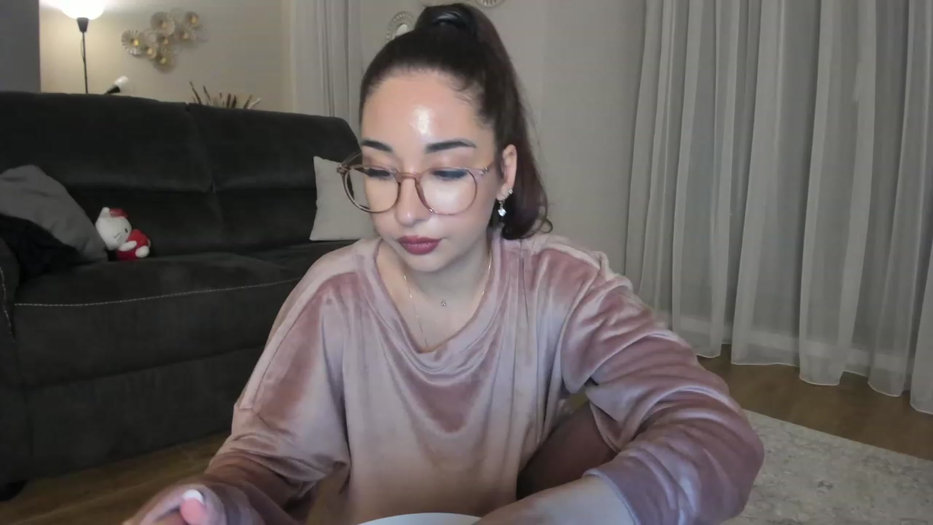 Gallery image thumbnail from Cataleya's myfreecams stream on, 11/29/2023, 23:35 image 13 of 20