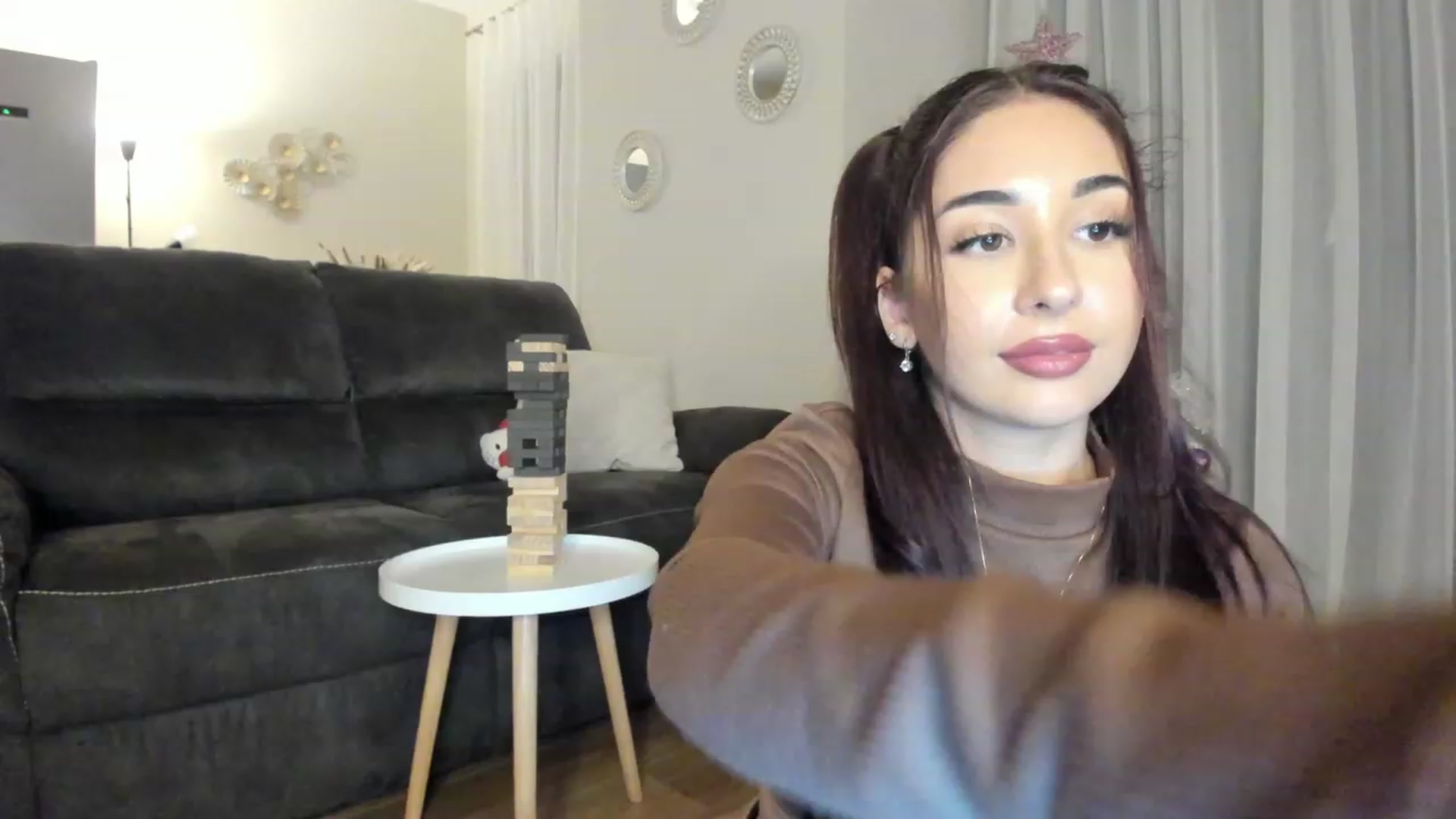 Gallery image thumbnail from Cataleya's myfreecams stream on, 12/11/2023, 23:36 image 6 of 20