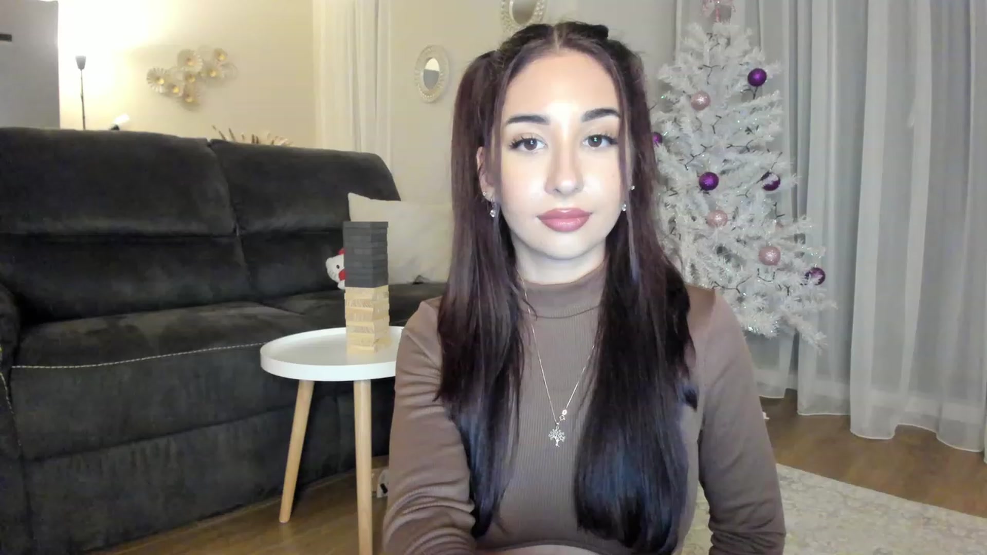 Gallery image thumbnail from Cataleya's myfreecams stream on, 12/11/2023, 23:36 image 17 of 20