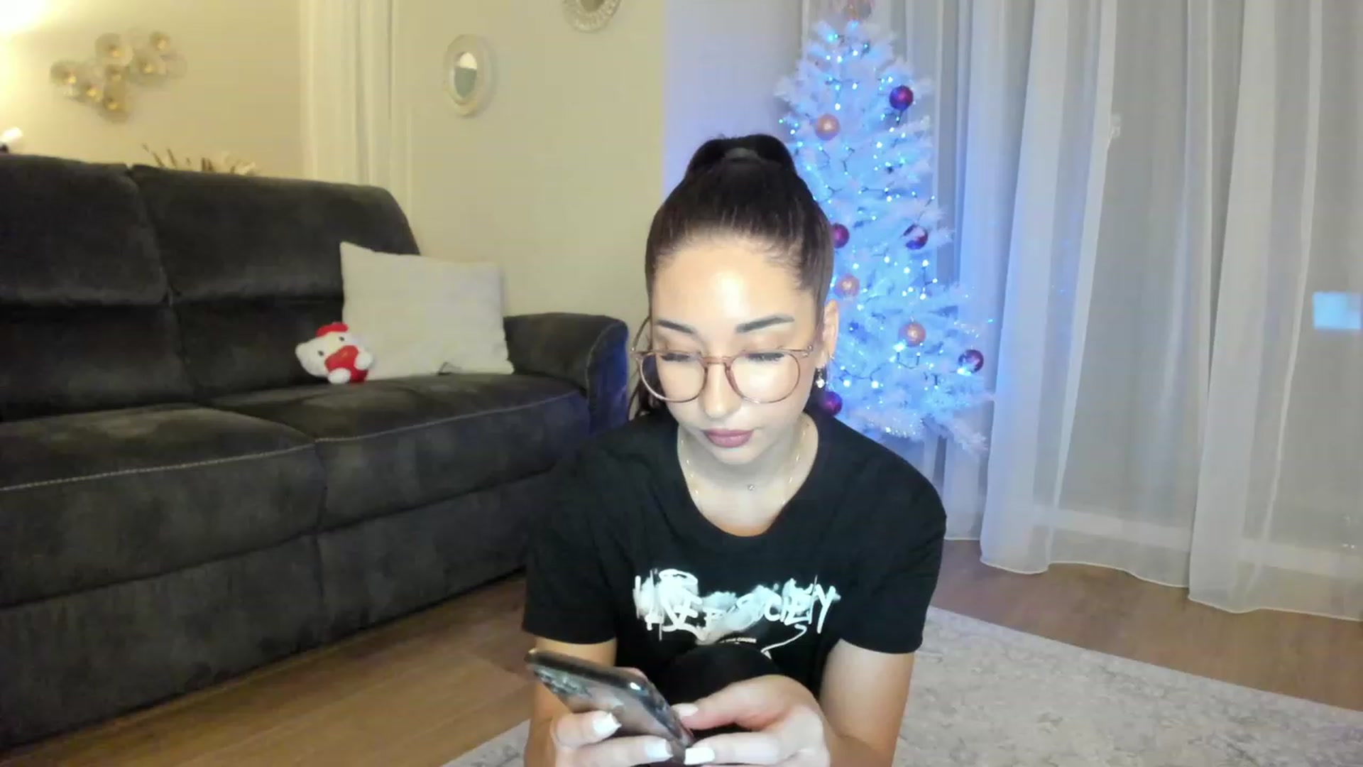 Gallery image thumbnail from Cataleya's myfreecams stream on, 12/12/2023, 22:41 image 4 of 20