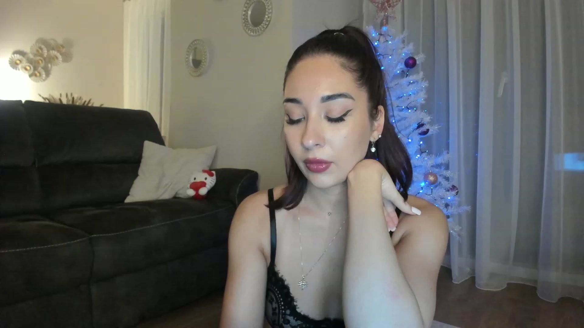 Gallery image thumbnail from Cataleya's myfreecams stream on, 12/17/2023, 23:22 image 2 of 20