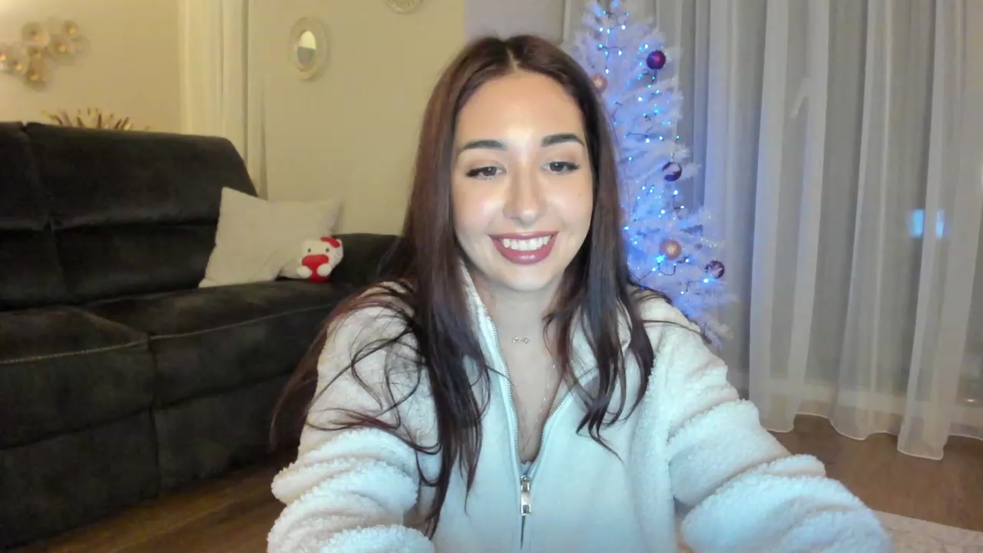 Gallery image thumbnail from Cataleya's myfreecams stream on, 12/19/2023, 24:21 image 20 of 20
