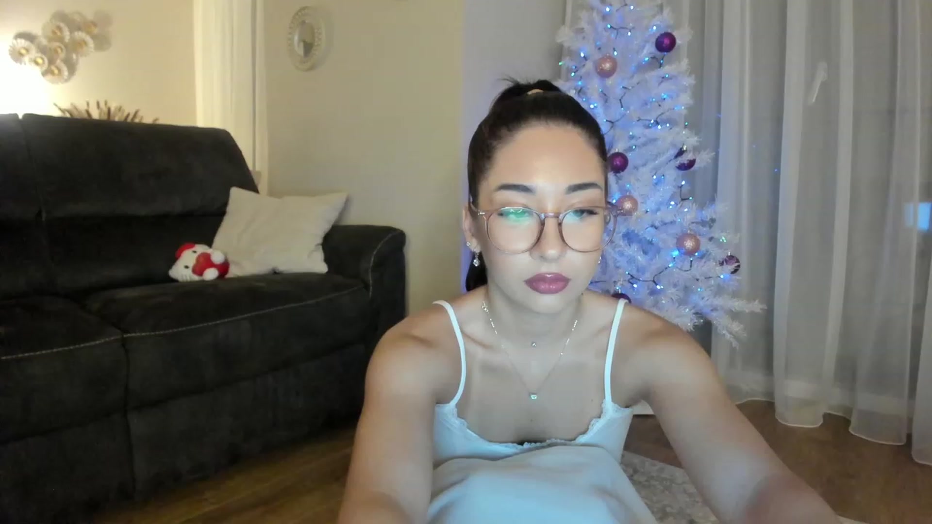 Gallery image thumbnail from Cataleya's myfreecams stream on, 12/23/2023, 23:30 image 4 of 20