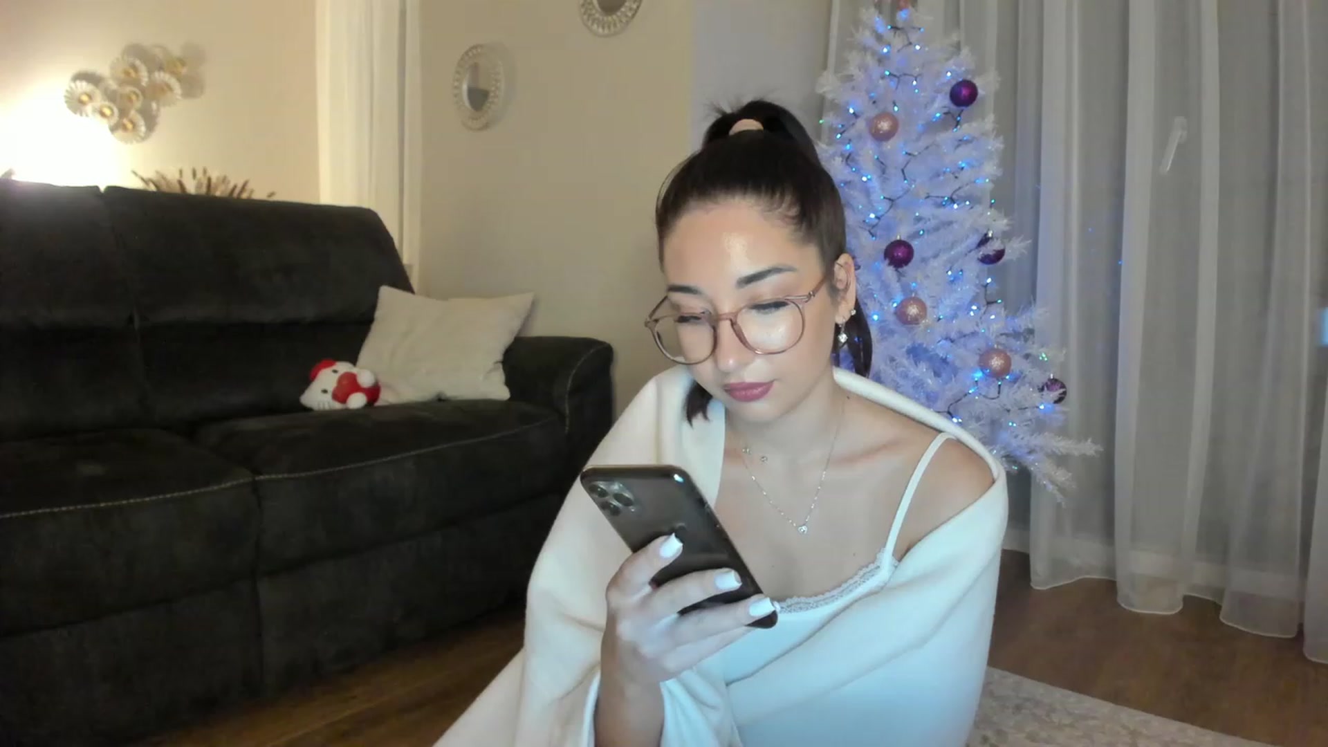 Gallery image thumbnail from Cataleya's myfreecams stream on, 12/23/2023, 23:30 image 13 of 20