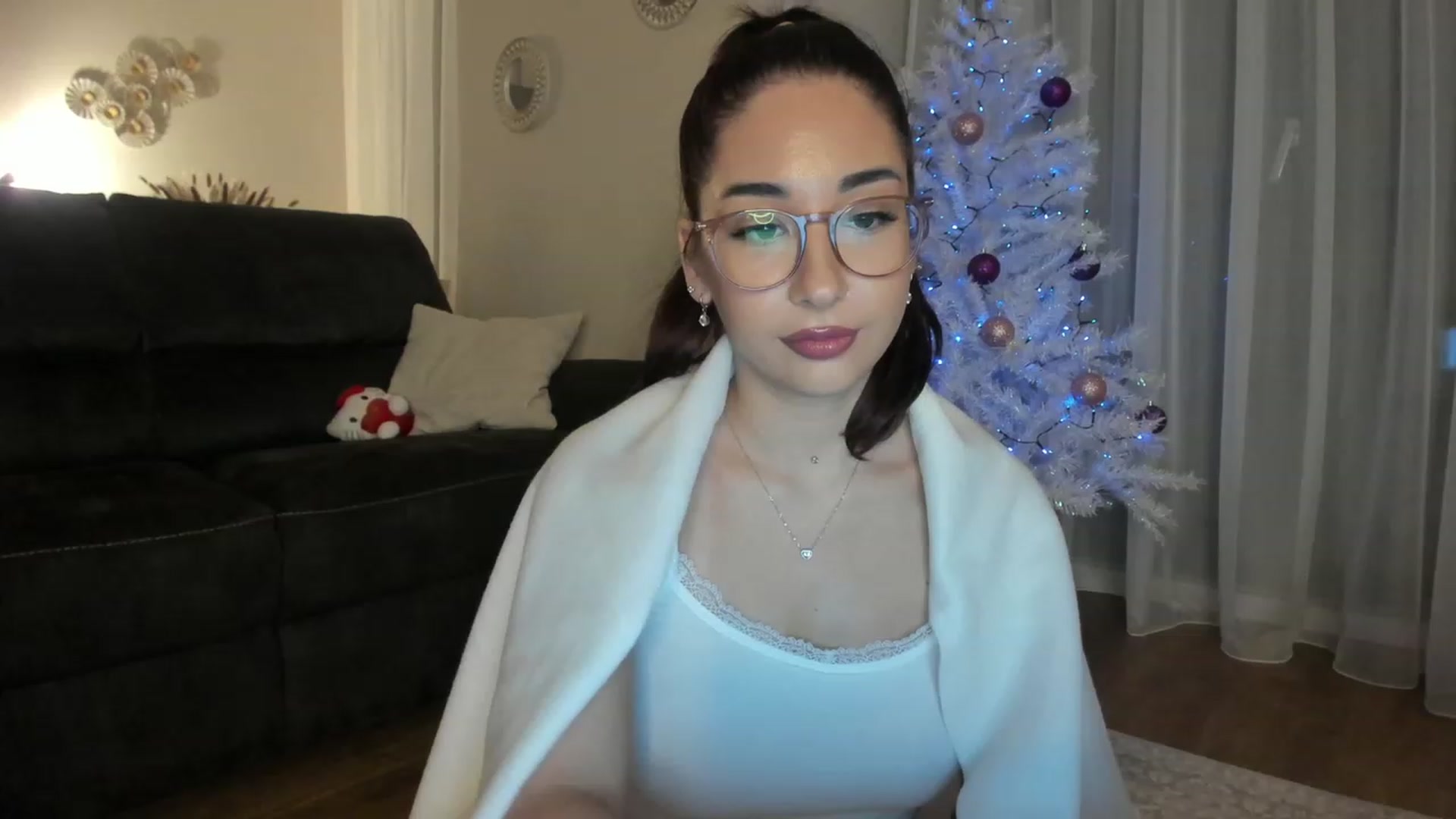 Gallery image thumbnail from Cataleya's myfreecams stream on, 12/23/2023, 23:30 image 18 of 20