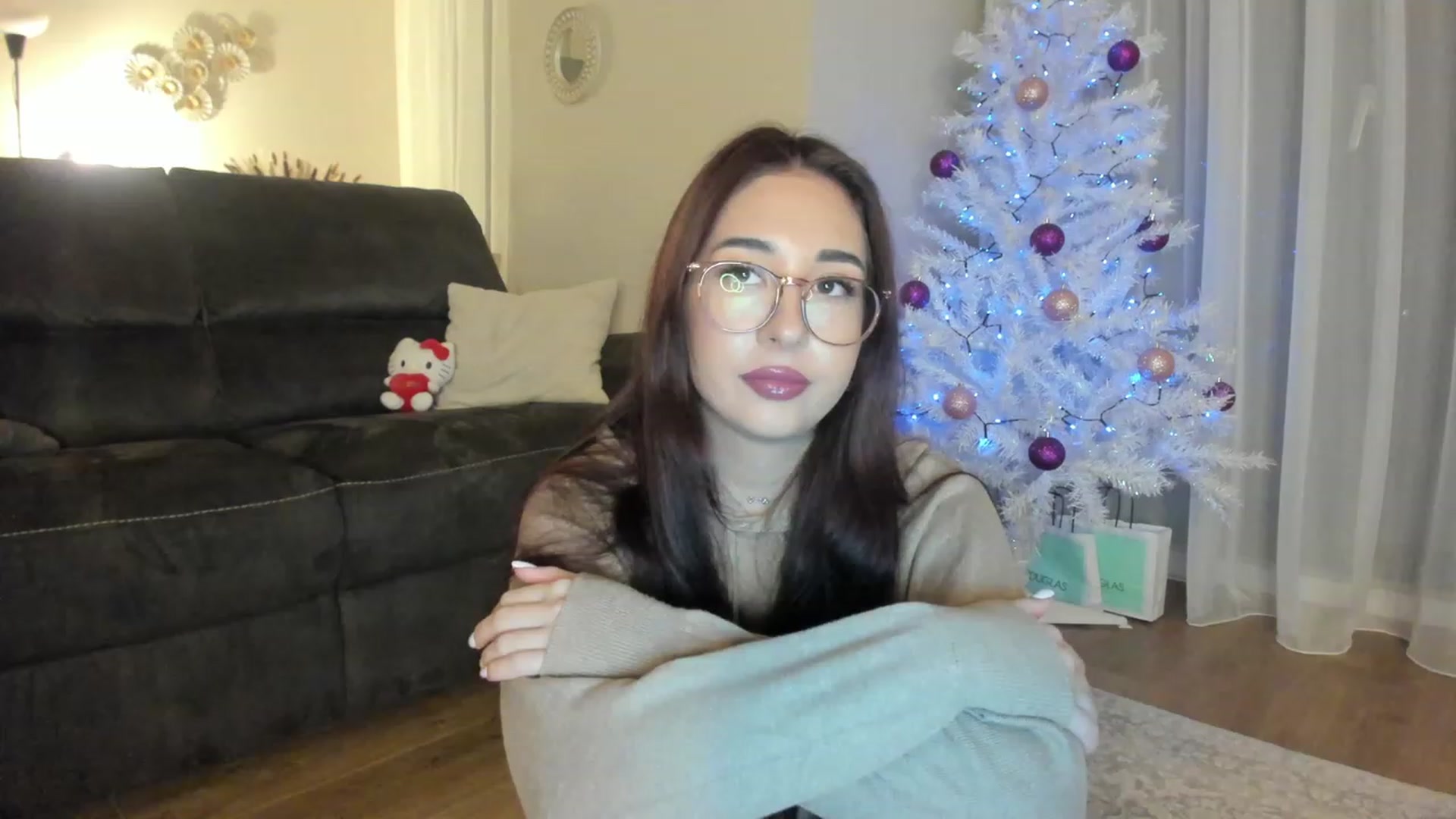 Gallery image thumbnail from Cataleya's myfreecams stream on, 12/24/2023, 21:06 image 7 of 20