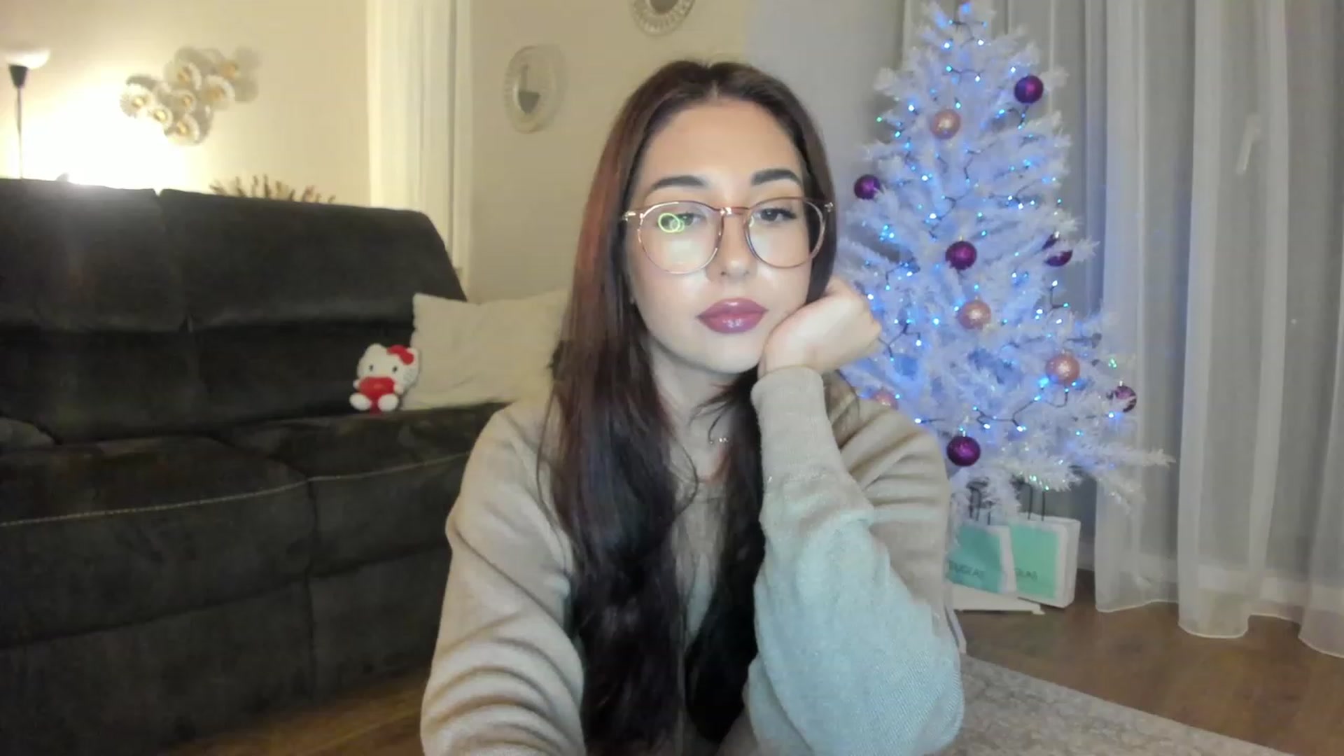 Gallery image thumbnail from Cataleya's myfreecams stream on, 12/24/2023, 21:06 image 14 of 20