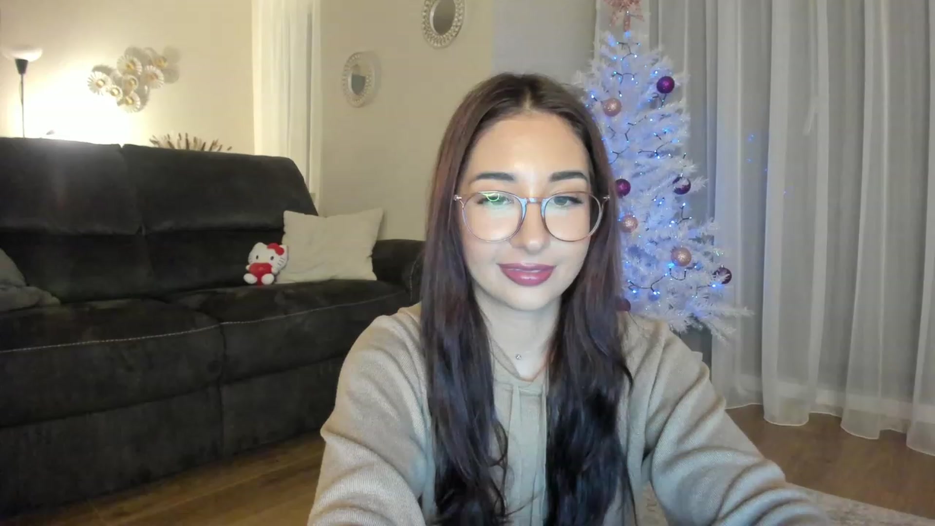Gallery image thumbnail from Cataleya's myfreecams stream on, 12/24/2023, 23:01 image 4 of 20