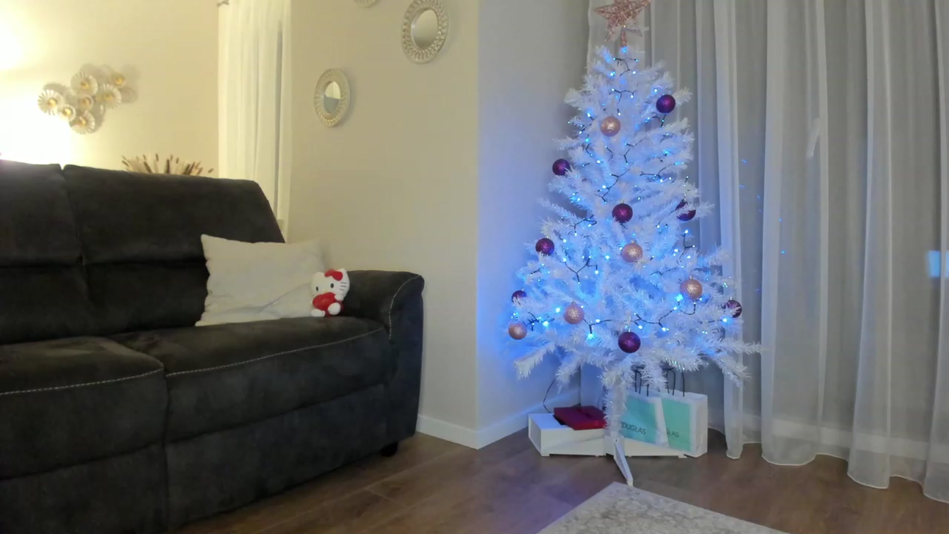 Gallery image thumbnail from Cataleya's myfreecams stream on, 12/25/2023, 23:39 image 2 of 20