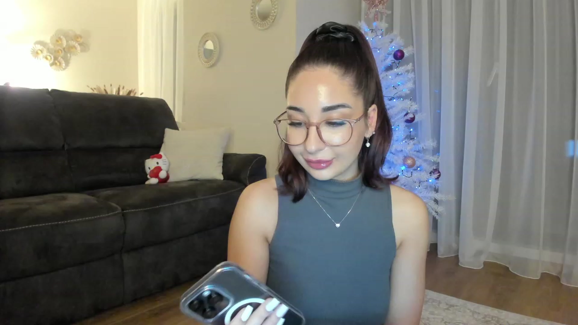 Gallery image thumbnail from Cataleya's myfreecams stream on, 12/28/2023, 22:22 image 6 of 20