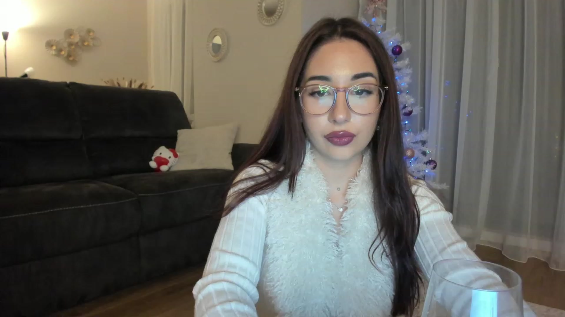 Gallery image thumbnail from Cataleya's myfreecams stream on, 01/03/2024, 23:14 image 16 of 20