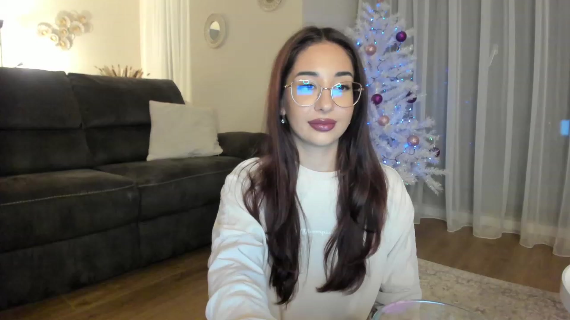 Gallery image thumbnail from Cataleya's myfreecams stream on, 01/06/2024, 21:21 image 5 of 20