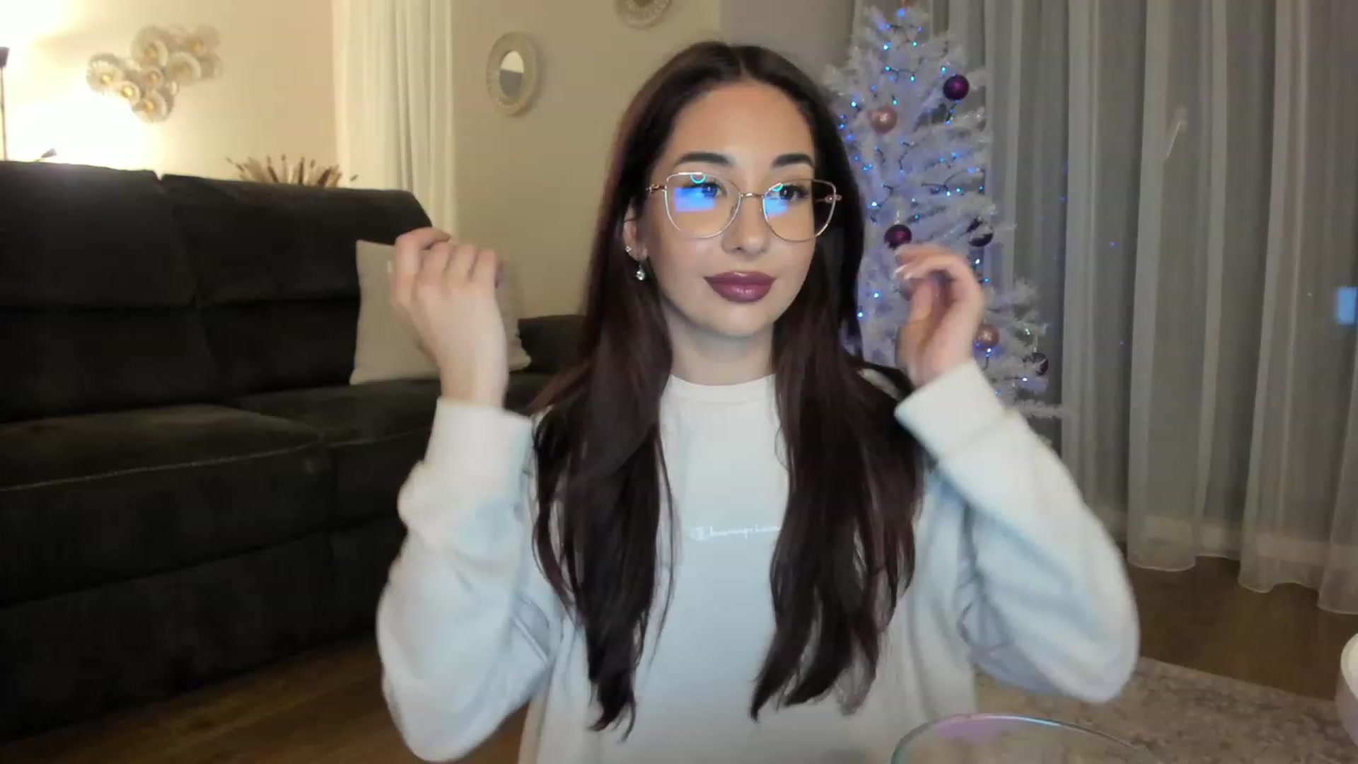 Gallery image thumbnail from Cataleya's myfreecams stream on, 01/06/2024, 21:21 image 4 of 20