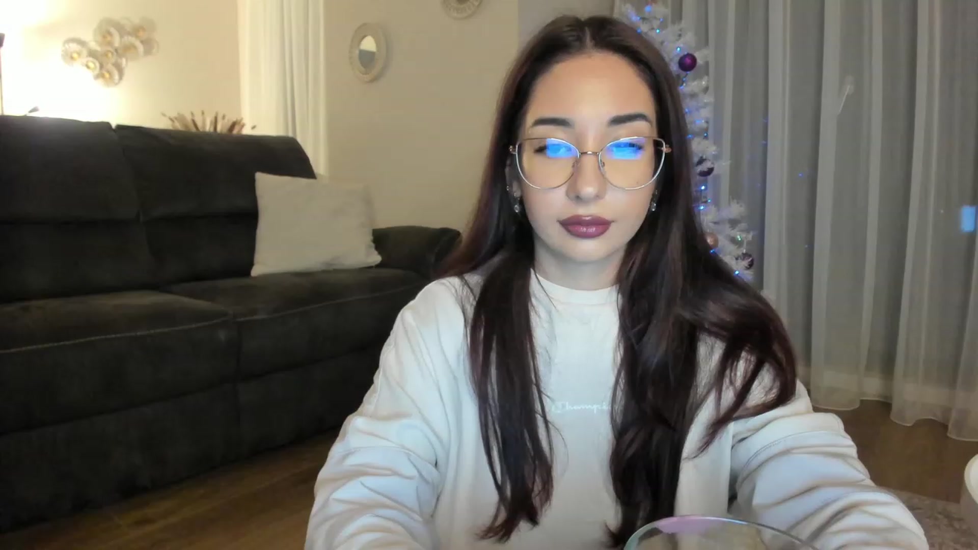 Gallery image thumbnail from Cataleya's myfreecams stream on, 01/06/2024, 21:21 image 2 of 20