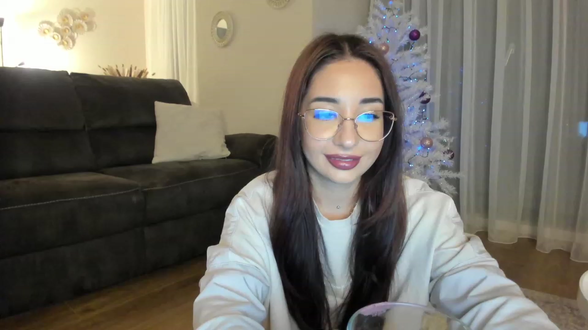 Gallery image thumbnail from Cataleya's myfreecams stream on, 01/06/2024, 21:21 image 15 of 20