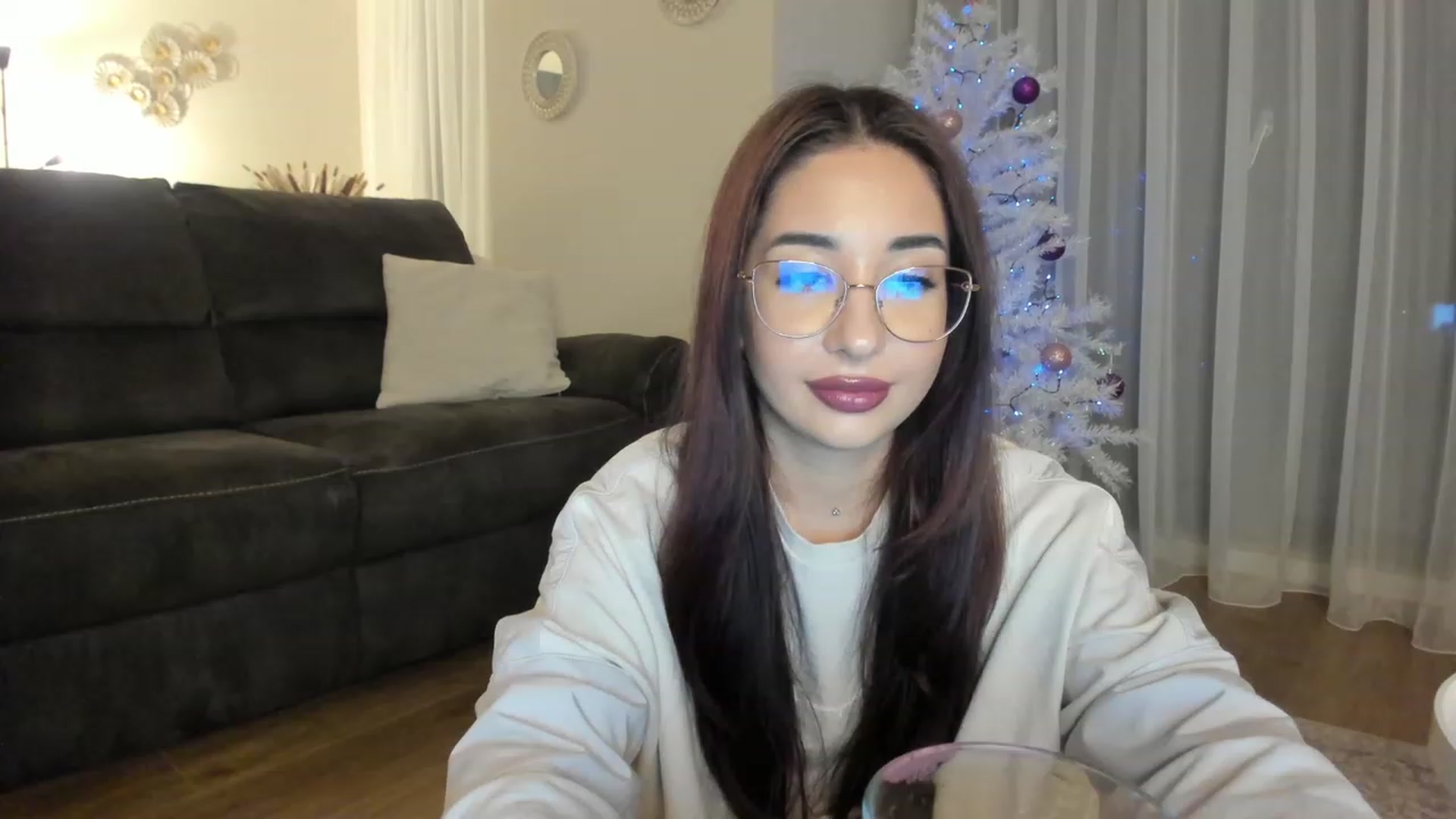 Gallery image thumbnail from Cataleya's myfreecams stream on, 01/06/2024, 21:21 image 14 of 20
