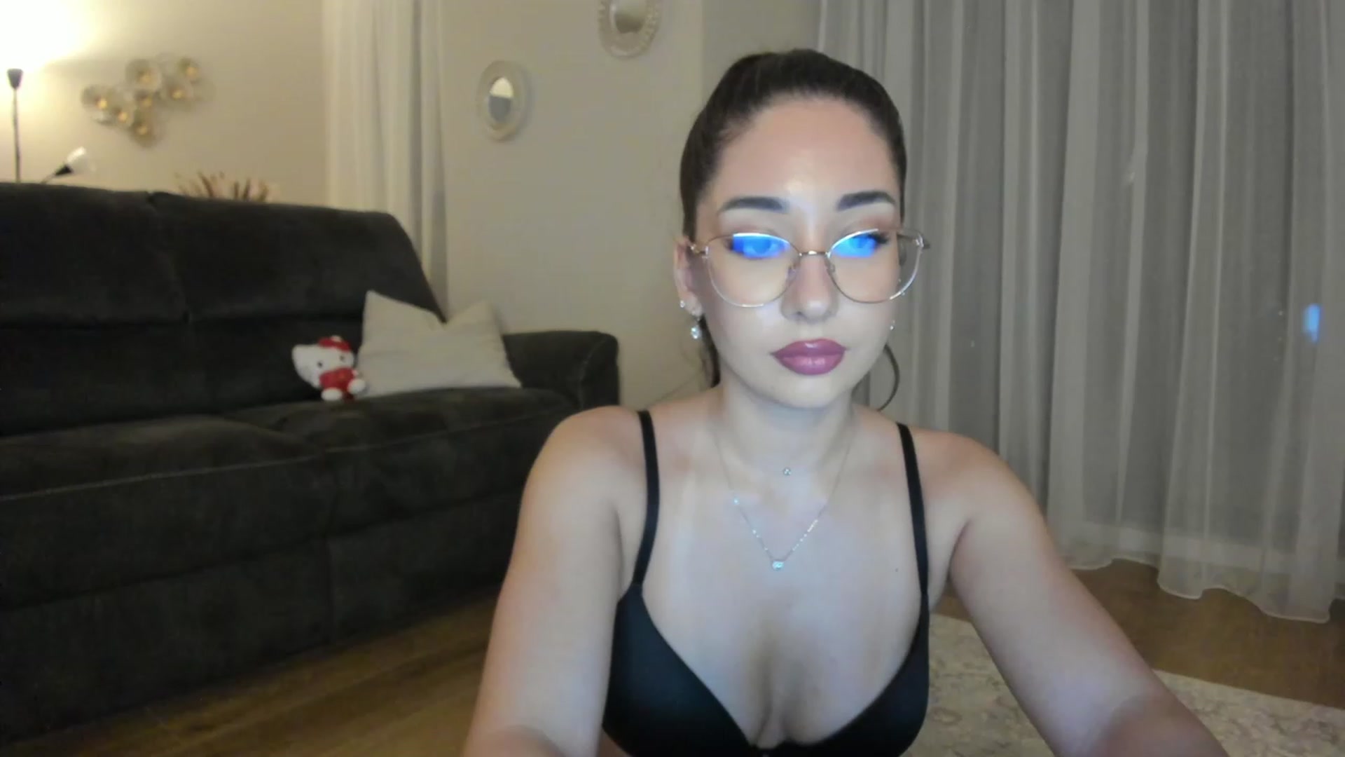 Gallery image thumbnail from Cataleya's myfreecams stream on, 01/14/2024, 23:25 image 5 of 20